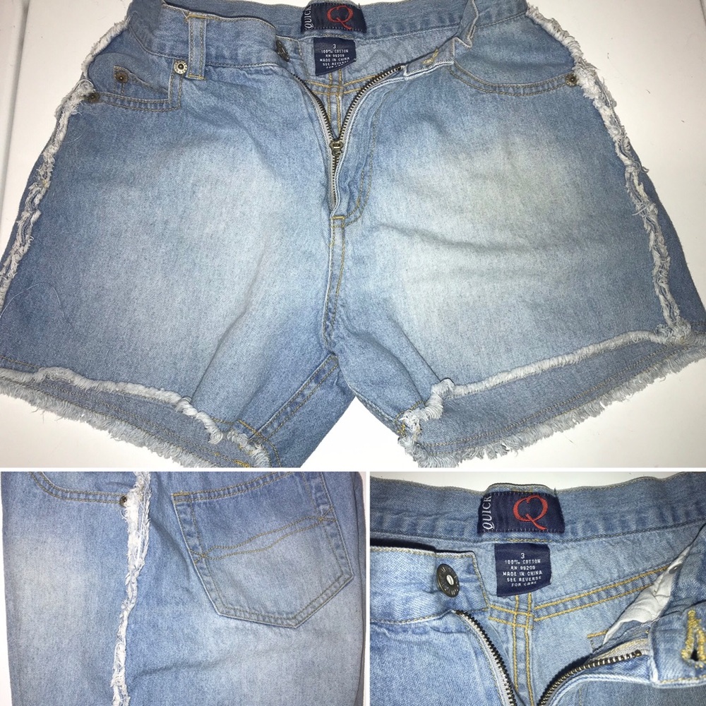 New item !! Quick Size 3 Jean stonewashed shorts